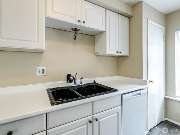 5620 200th Street SW A110, Lynnwood WA 98036