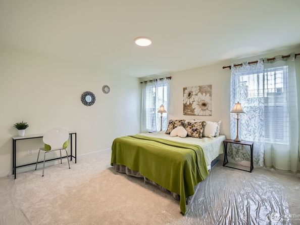 5930 18th Avenue S, Seattle WA 98108