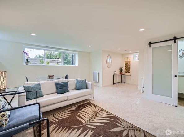 5930 18th Avenue S, Seattle WA 98108