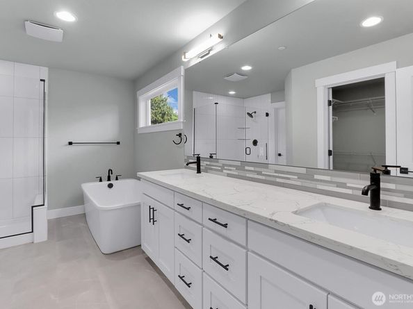 14128 15th Avenue W, Lynnwood WA 98087