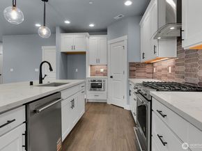 14128 15th Avenue W, Lynnwood WA 98087