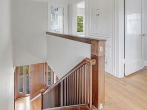 923 33rd Avenue, Seattle WA 98122