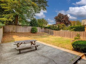 923 33rd Avenue, Seattle WA 98122