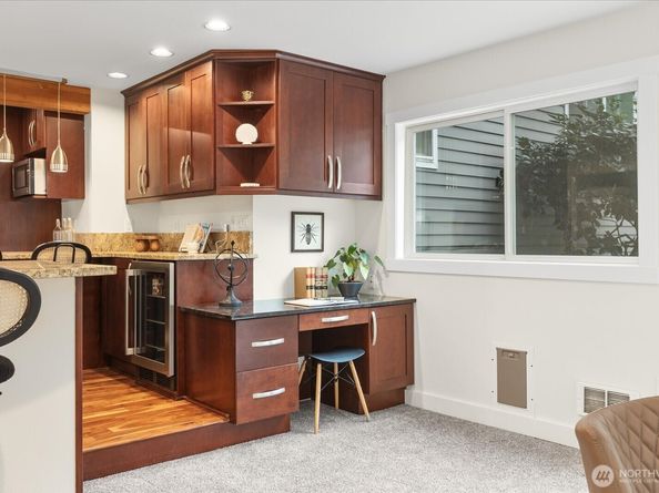 11202 NE 140th Street, Kirkland WA 98034