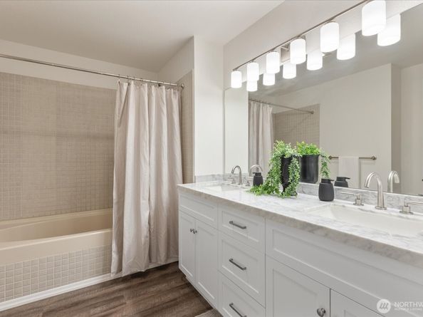 11202 NE 140th Street, Kirkland WA 98034