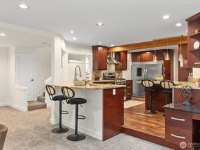 11202 NE 140th Street, Kirkland WA 98034