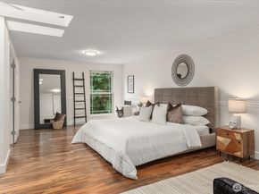 11202 NE 140th Street, Kirkland WA 98034