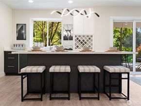 955 103rd Avenue SE, Bellevue WA 98004
