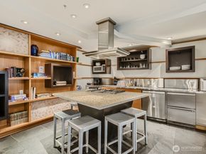 1410 E Pine Street W326, Seattle WA 98122