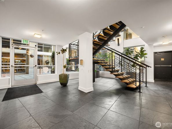 1410 E Pine Street W326, Seattle WA 98122