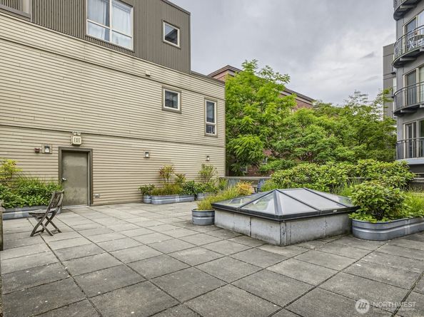 1410 E Pine Street W326, Seattle WA 98122