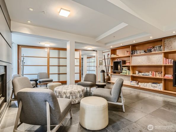 1410 E Pine Street W326, Seattle WA 98122