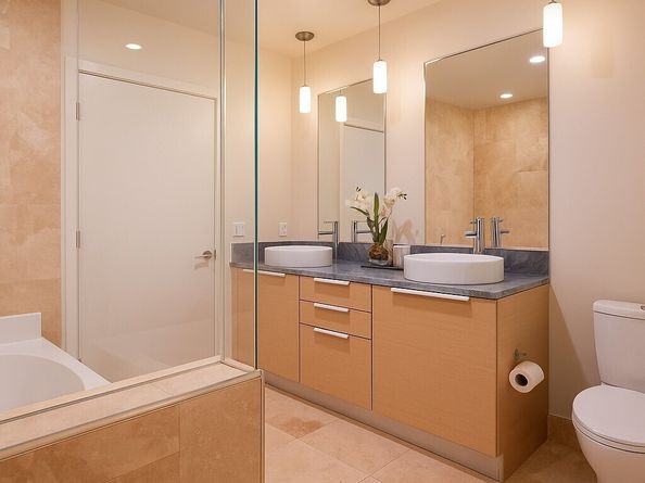 737 Olive Way 2908, Seattle WA 98101