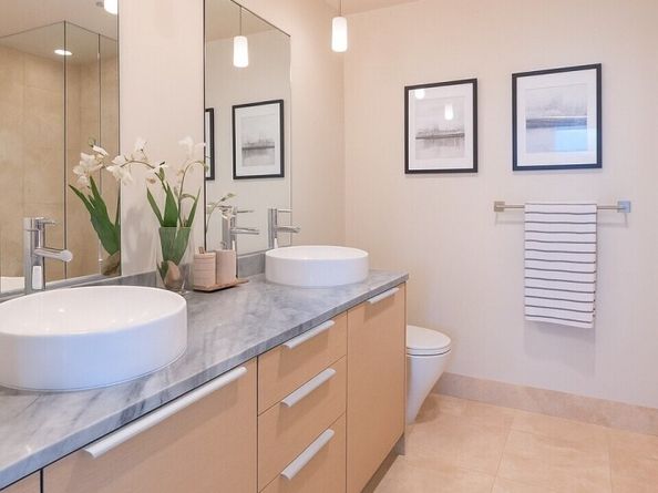 737 Olive Way 2908, Seattle WA 98101