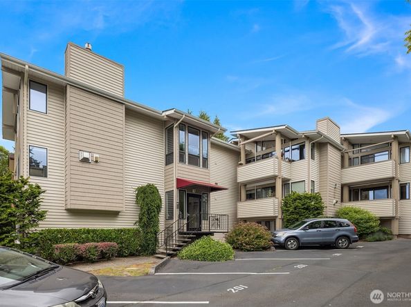335 3rd Avenue S 203, Edmonds WA 98020