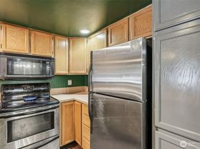 110 SW 116th Street A13, Seattle WA 98146