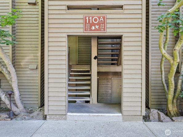 110 SW 116th Street A13, Seattle WA 98146