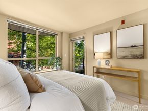 1420 E Pine Street E203, Seattle WA 98122