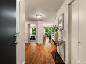 1420 E Pine Street E203, Seattle WA 98122