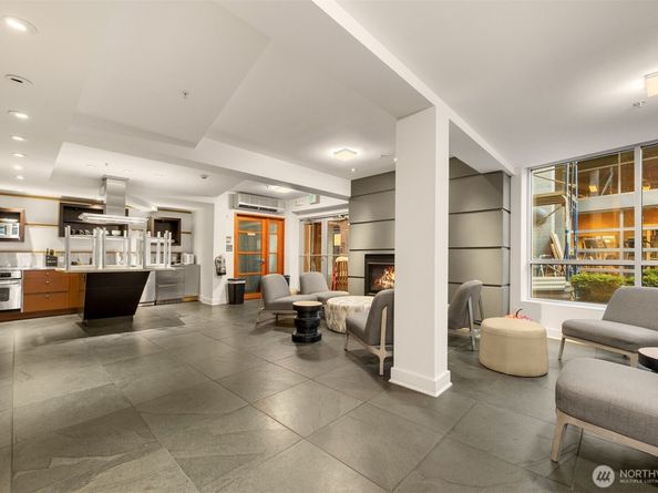 1420 E Pine Street E203, Seattle WA 98122