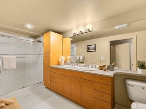 1420 E Pine Street E203, Seattle WA 98122