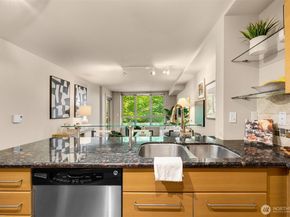 1420 E Pine Street E203, Seattle WA 98122