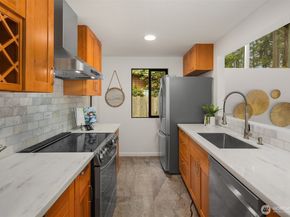16357 Reitan Road NE, Bainbridge Island WA 98110