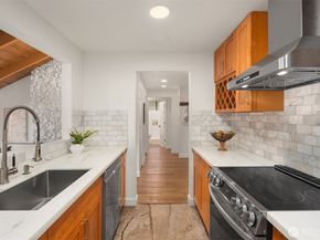 16357 Reitan Road NE, Bainbridge Island WA 98110