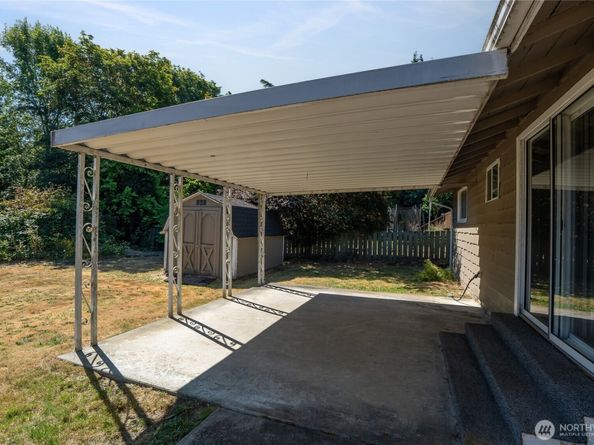 19204 34th Avenue S, SeaTac WA 98188