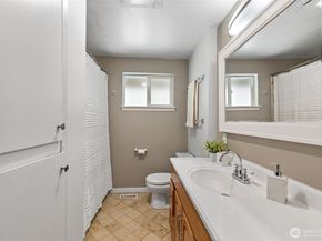 19204 34th Avenue S, SeaTac WA 98188