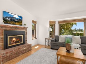 8833 47th Place W, Mukilteo WA 98275