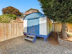 8833 47th Place W, Mukilteo WA 98275