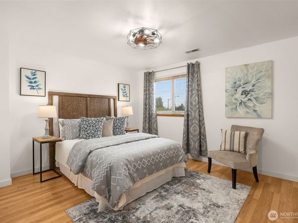 8833 47th Place W, Mukilteo WA 98275