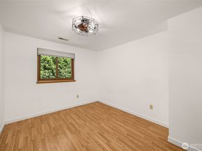 8833 47th Place W, Mukilteo WA 98275