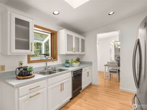 8833 47th Place W, Mukilteo WA 98275