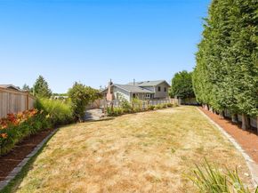 8833 47th Place W, Mukilteo WA 98275