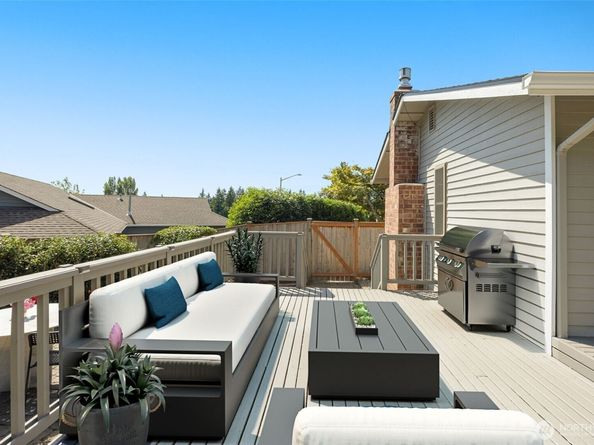 8833 47th Place W, Mukilteo WA 98275