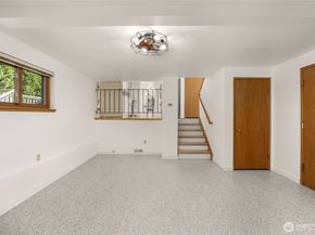 8833 47th Place W, Mukilteo WA 98275