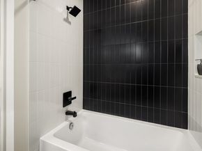 4823 42nd Avenue SW B, Seattle WA 98116