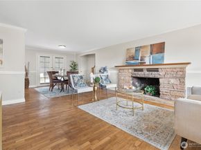 17611 118th Avenue SE, Renton WA 98058