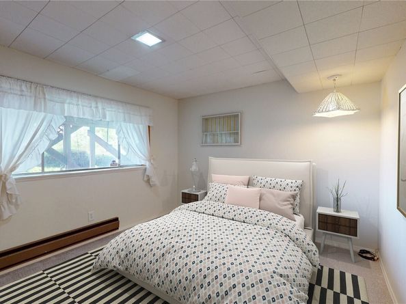 16020 7th Avenue SW, Burien WA 98166