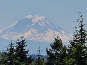 16020 7th Avenue SW, Burien WA 98166