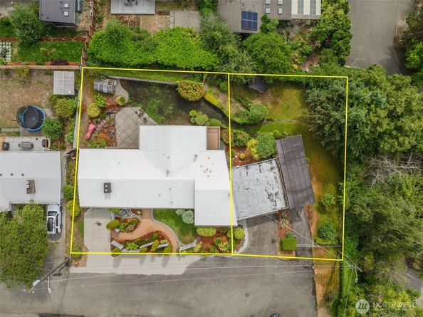 16020 7th Avenue SW, Burien WA 98166