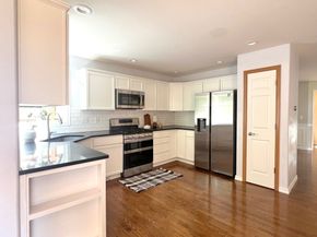 132 170th Place SE, Bothell WA 98012