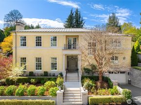 2001 Broadmoor Drive E, Seattle WA 98112