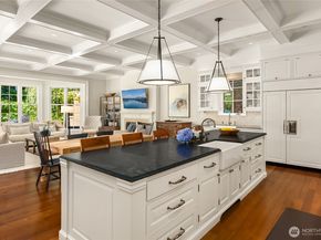 2001 Broadmoor Drive E, Seattle WA 98112