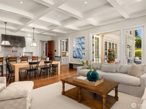 2001 Broadmoor Drive E, Seattle WA 98112