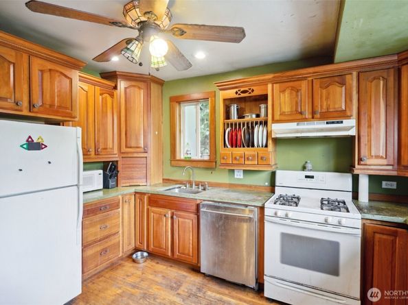 3416 Claremont Avenue S, Seattle WA 98144
