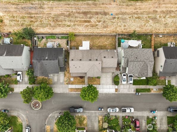 1353 32nd Place NE, Auburn WA 98002