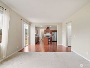 1353 32nd Place NE, Auburn WA 98002